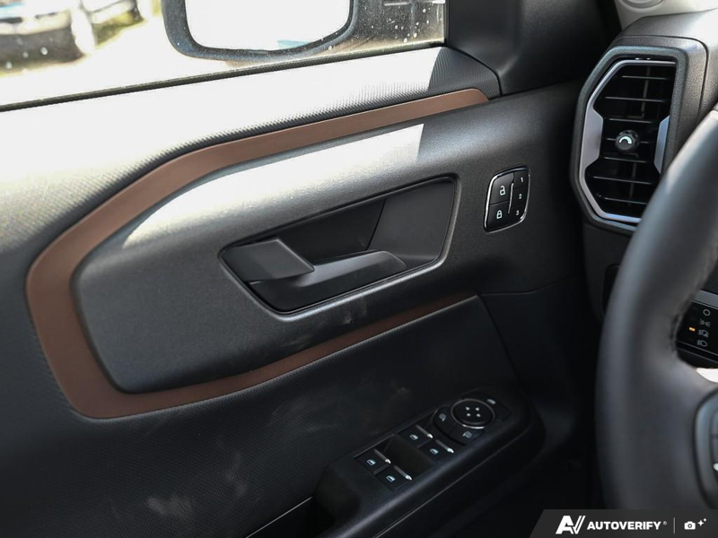 NEW 2026 Ford Bronco Sport Outer Banks - Shadow Black Exterior / EBONY BROWN VINYL Interior - $46,249 - Stock #E60800 - VIN 3FMCR9CNXTRE69532 - Photo 17