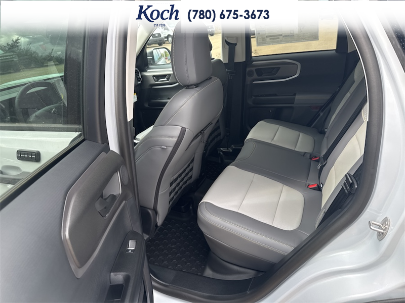 NEW 2026 Ford Bronco Sport Badlands - Crystal White Tricoat Exterior / DARK SPACE GREY LEATHER Interior - $55,400 - Stock #A26055 - VIN 3FMCR9DAXTRE09973 - Photo 18