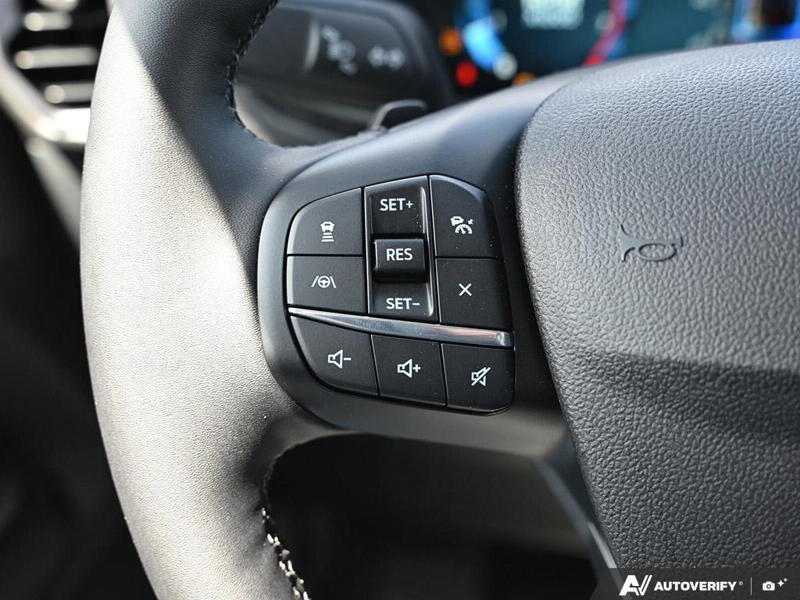 NEW 2026 Ford Bronco Sport Badlands - Azure Grey Metallic Tri-coat Exterior / DARK SPACE GREY LEATHER Interior - $50,990 - Stock #E60762 - VIN 3FMCR9DA8TRE68987 - Photo 18