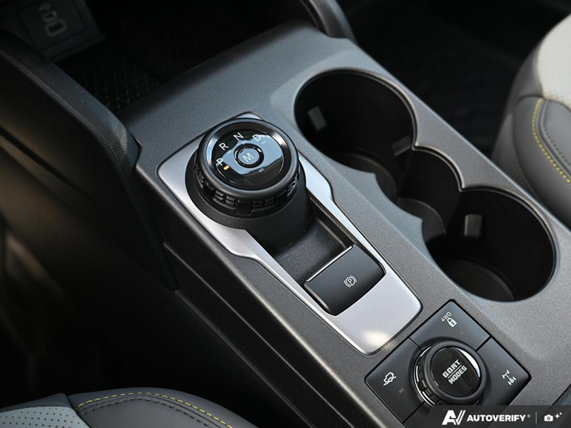NEW 2026 Ford Bronco Sport Badlands - Azure Grey Metallic Tri-coat Exterior / DARK SPACE GREY LEATHER Interior - $50,990 - Stock #E60762 - VIN 3FMCR9DA8TRE68987 - Photo 19