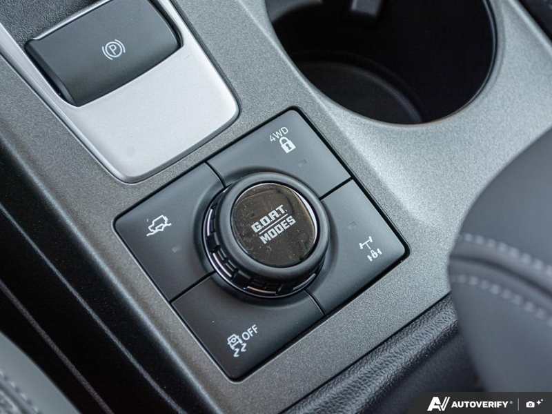 NEW 2026 Ford Bronco Sport Badlands - Space White Metallic Exterior / DARK SPACE GREY, ACTIVEX TRIMMED HTD FR SPORT CONTOUR BUCKET SEA Interior - $43,799 - Stock #E60853 - VIN 3FMCR9DA8TRE86406 - Photo 20