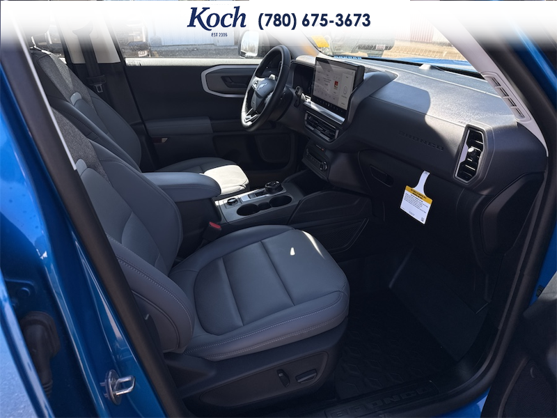NEW 2026 Ford Bronco Sport Badlands - Velocity Blue Metallic Exterior / DARK SPACE GREY LEATHER Interior - $48,440 - Stock #A26156 - VIN 3FMCR9DA6TRE49757 - Photo 21