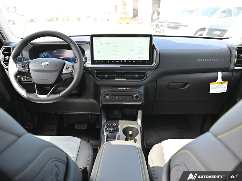 NEW 2026 Ford Bronco Sport Badlands - Azure Grey Metallic Tri-coat Exterior / DARK SPACE GREY LEATHER Interior - $50,990 - Stock #E60762 - VIN 3FMCR9DA8TRE68987 - Photo 25