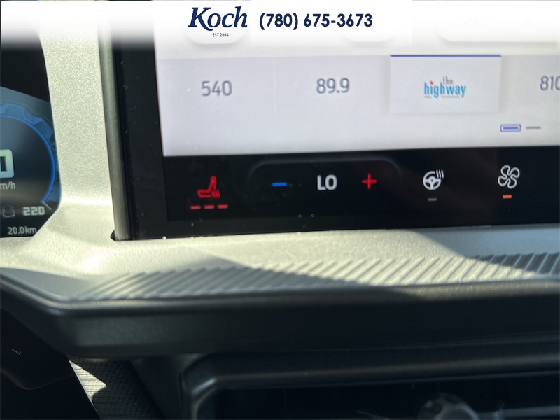 NEW 2026 Ford Bronco Sport Badlands - Velocity Blue Metallic Exterior / DARK SPACE GREY LEATHER Interior - $48,440 - Stock #A26156 - VIN 3FMCR9DA6TRE49757 - Photo 28