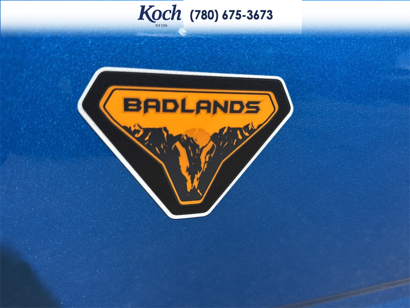 NEW 2026 Ford Bronco Sport Badlands - Velocity Blue Metallic Exterior / DARK SPACE GREY LEATHER Interior - $48,440 - Stock #A26156 - VIN 3FMCR9DA6TRE49757 - Photo 34