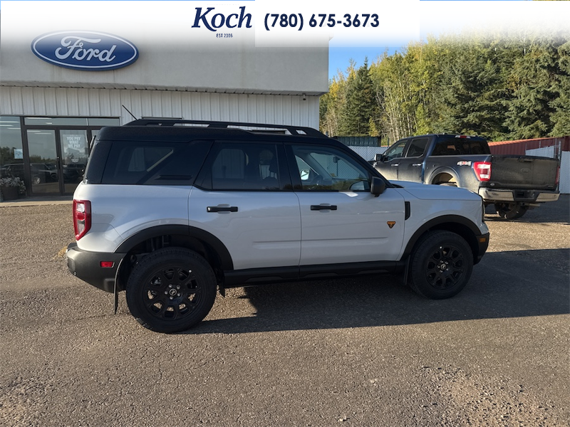 NEW 2026 Ford Bronco Sport Badlands - Space White Metallic Exterior / DARK SPACE GREY, ACTIVEX TRIMMED HTD FR SPORT CONTOUR BUCKET SEA Interior - $47,470 - Stock #A26257 - VIN 3FMCR9DA8TRE86406 - Photo 36