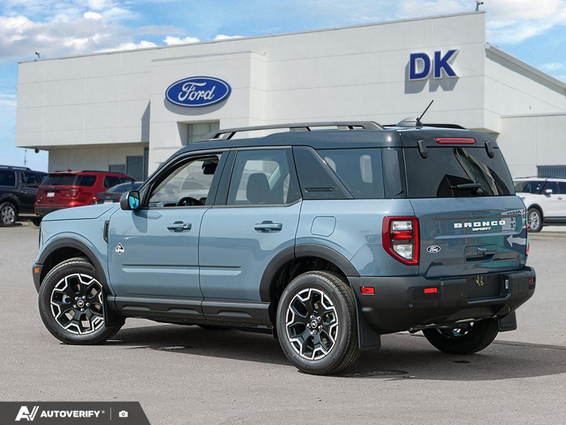 NEW 2026 Ford Bronco Sport Outer Banks - Azure Grey Metallic Tri-coat Exterior / EBONY/ROAST, PREMIUM TRIMMED HTD FRONT BUCKET SEATS Interior - $40,687 - Stock #D60696 - VIN 3FMCR9CN4TRE86844 - Photo 4