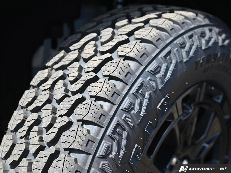 NEW 2026 Ford Bronco Sport Badlands - Azure Grey Metallic Tri-coat Exterior / DARK SPACE GREY LEATHER Interior - $55,759 - Stock #E60762 - VIN 3FMCR9DA8TRE68987 - Photo 7