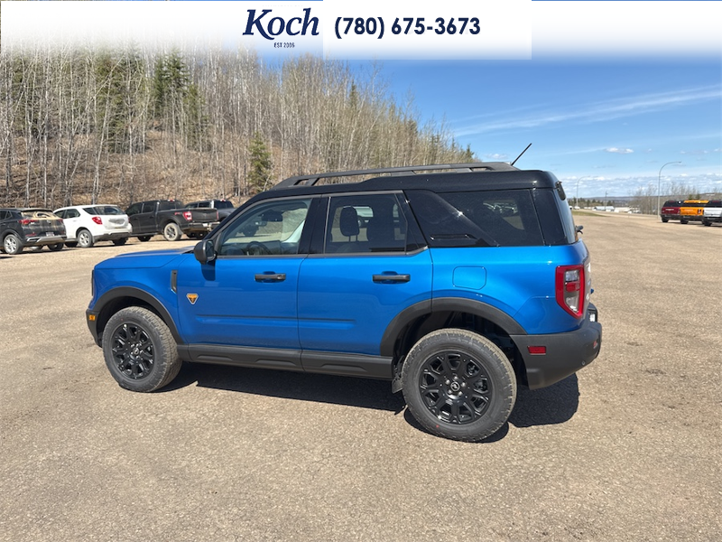 NEW 2026 Ford Bronco Sport Badlands - Velocity Blue Metallic Exterior / DARK SPACE GREY LEATHER Interior - $48,440 - Stock #A26156 - VIN 3FMCR9DA6TRE49757 - Photo 8