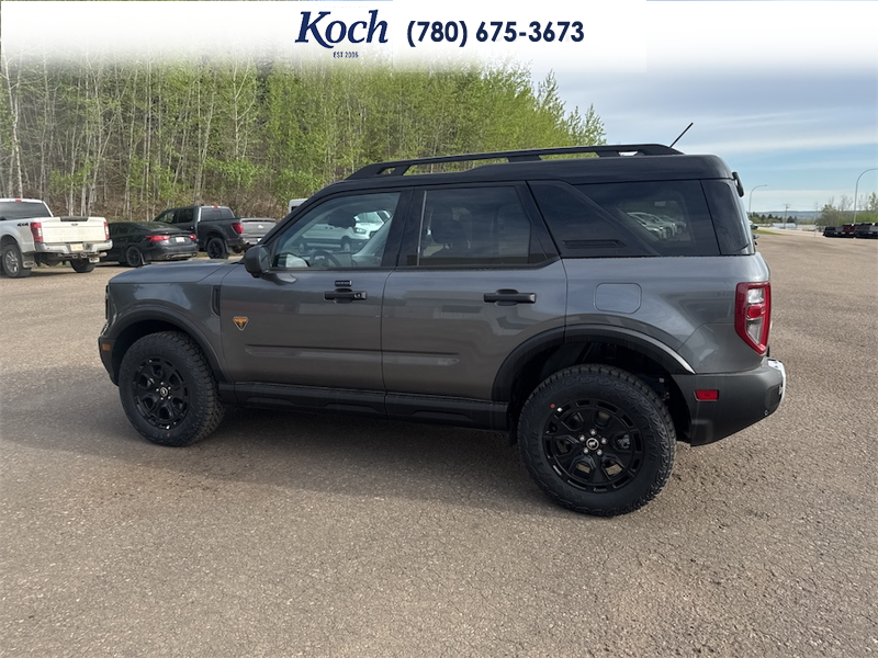 NEW 2026 Ford Bronco Sport Badlands - Carbonized Grey Metallic Exterior / DARK SPACE GREY LEATHER Interior - $56,150 - Stock #A26058 - VIN 3FMCR9DAXTRE09097 - Photo 8