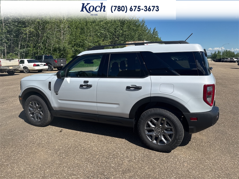 NEW 2026 Ford Bronco Sport Big Bend - Space White Metallic Exterior / MEDIUM LT SMOKED TRUFFLE, CLOTH HEATED FRONT BUCKET SEATS Interior - $39,915 - Stock #A26206 - VIN 3FMCR9BN3TRE70071 - Photo 8