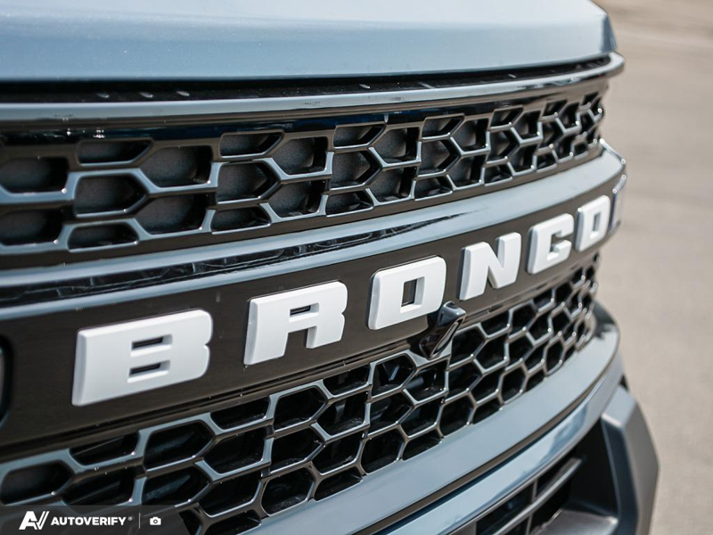 NEW 2026 Ford Bronco Sport Outer Banks - Azure Grey Metallic Tri-coat Exterior / EBONY/ROAST, PREMIUM TRIMMED HTD FRONT BUCKET SEATS Interior - $40,687 - Stock #D60696 - VIN 3FMCR9CN4TRE86844 - Photo 9