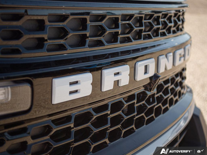 NEW 2026 Ford Bronco Sport Outer Banks - Space White Metallic Exterior / EBONY/ROAST, PREMIUM TRIMMED HTD FRONT BUCKET SEATS Interior - $43,799 - Stock #E61017 - VIN 3FMCR9CN4TRF12889 - Photo 9