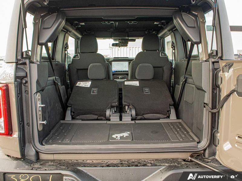 NEW 2026 Ford Bronco Base Sasquatch Manual Trans - Marsh Gray Exterior / BLACK CLOTH GREY Interior - $63,899 - Stock #E60185 - VIN 1FMDE6AH9TLA43471 - Photo 11