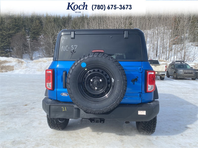 NEW 2026 Ford Bronco Big Bend - Velocity Blue Metallic Exterior / CARMELO PLATINUM LEATHER BUCKET Interior - $64,915 - Stock #A26120 - VIN 1FMDE7BH5TLA61924 - Photo 10
