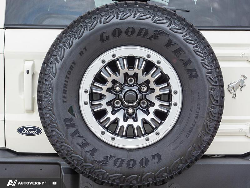 NEW 2026 Ford Bronco Outer Banks - Wimbledon White Exterior / BLACK ONYX-LEATHER/VINYL Interior - $82,413 - Stock #D60363 - VIN 1FMEE8BH4TLA54263 - Photo 11