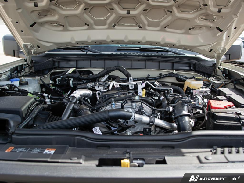 NEW 2026 Ford Bronco Base Sasquatch Manual - Avalanche Exterior / BLACK CLOTH GREY Interior - $61,356 - Stock #E60239 - VIN 1FMDE6AH1TLA43559 - Photo 10