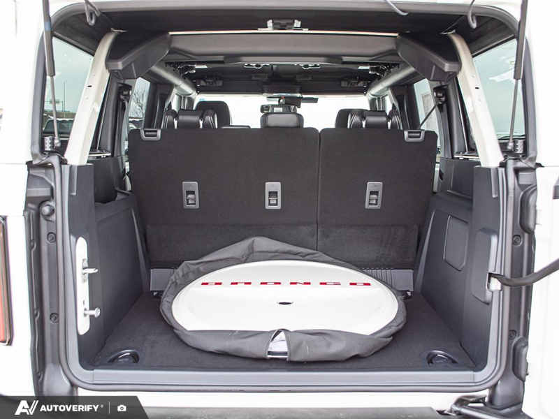 NEW 2026 Ford Bronco Outer Banks - Wimbledon White Exterior / BLACK ONYX-LEATHER/VINYL Interior - $82,192 - Stock #D60363 - VIN 1FMEE8BH4TLA54263 - Photo 12