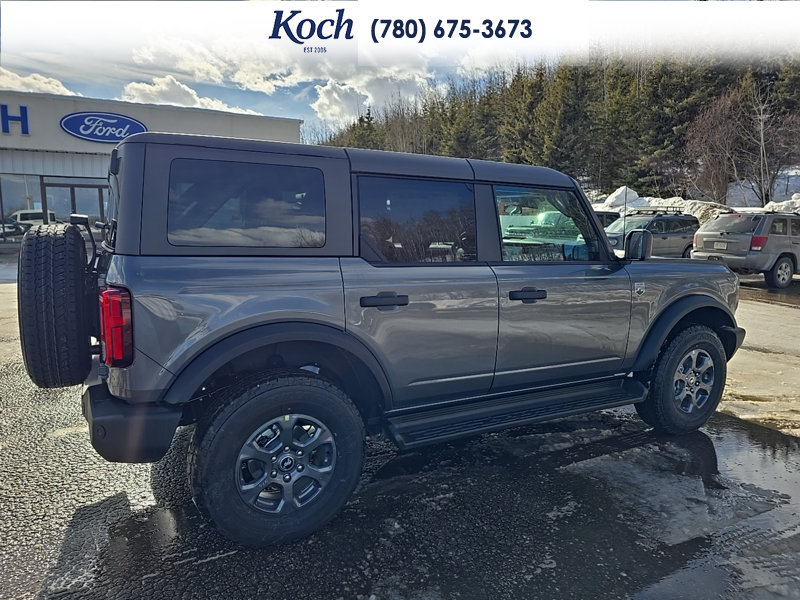 NEW 2026 Ford Bronco Big Bend - Carbonized Grey Metallic Exterior / CARMELO PLATINUM LEATHER BUCKET Interior - $57,891 - Stock #A26033 - VIN 1FMDE7BH6TLA44727 - Photo 12