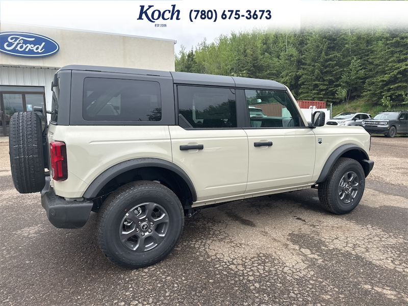 NEW 2026 Ford Bronco Big Bend - Desert Sand Exterior / CARMELO PLATINUM LEATHER BUCKET Interior - $64,525 - Stock #A26179 - VIN 1FMDE7BH9TLA89810 - Photo 12