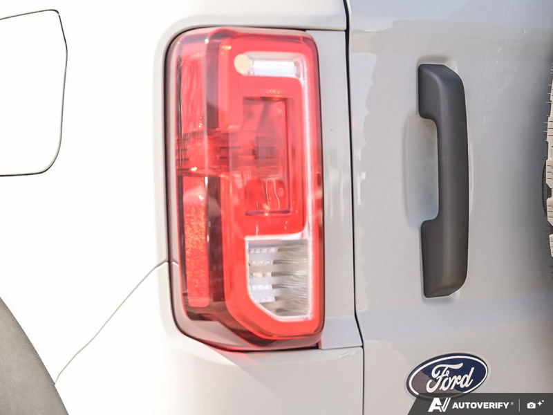NEW 2026 Ford Bronco Base Sasquatch Manual - Desert Sand Exterior / BLACK CLOTH GREY Interior - $62,708 - Stock #E60575 - VIN 1FMDE6AH0TLA75175 - Photo 12