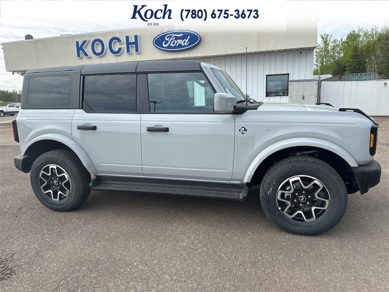NEW 2026 Ford Bronco Outer Banks - Avalanche Exterior / BLACK ONYX LEATHER TRIM/VINYL Interior - $72,340 - Stock #A26078 - VIN 1FMDE8BH6TLA58407 - Photo 14