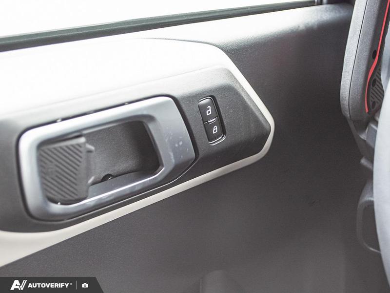 NEW 2026 Ford Bronco Outer Banks - Wimbledon White Exterior / BLACK ONYX-LEATHER/VINYL Interior - $82,413 - Stock #D60363 - VIN 1FMEE8BH4TLA54263 - Photo 18