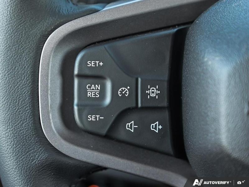 NEW 2026 Ford Bronco Big Bend Manual - Oxford White Exterior / GREY/BLACK CLOTH Interior - $59,754 - Stock #E60514 - VIN 1FMDE7BH1TLA76226 - Photo 18
