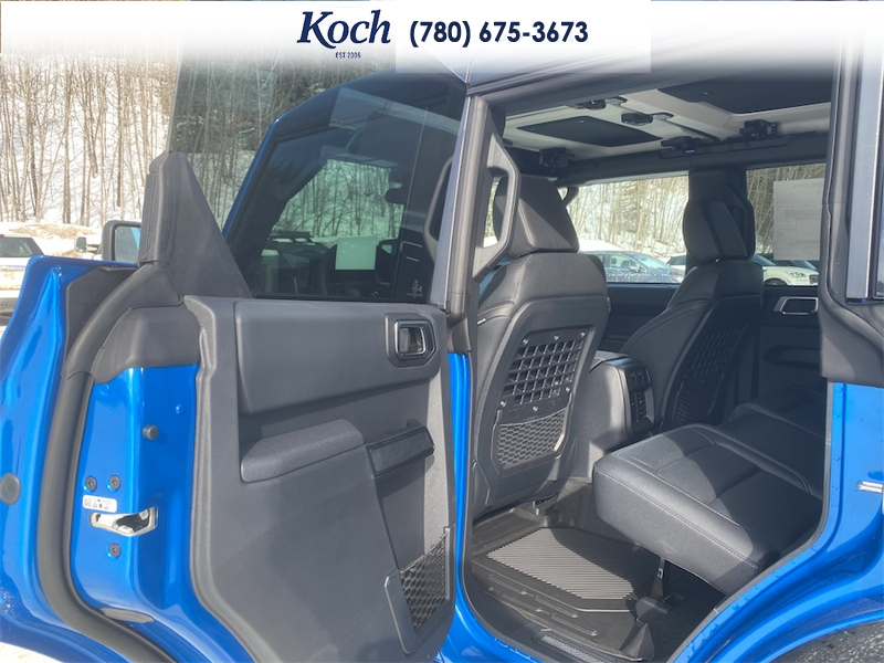NEW 2026 Ford Bronco Big Bend - Velocity Blue Metallic Exterior / CARMELO PLATINUM LEATHER BUCKET Interior - $64,915 - Stock #A26120 - VIN 1FMDE7BH5TLA61924 - Photo 18