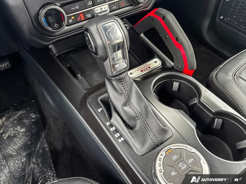NEW 2026 Ford Bronco Outer Banks 60th Anniversary Edition - Wimbledon White Exterior / BLACK ONYX-LEATHER/VINYL Interior - $75,557 - Stock #E60681 - VIN 1FMEE8BH0TLA92542 - Photo 18