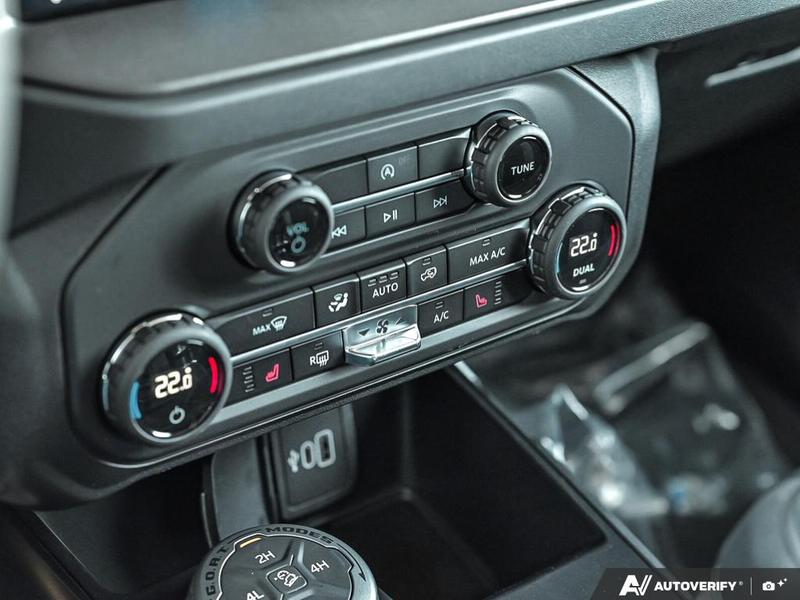 NEW 2026 Ford Bronco Big Bend Manual - Oxford White Exterior / GREY/BLACK CLOTH Interior - $59,754 - Stock #E60514 - VIN 1FMDE7BH1TLA76226 - Photo 20