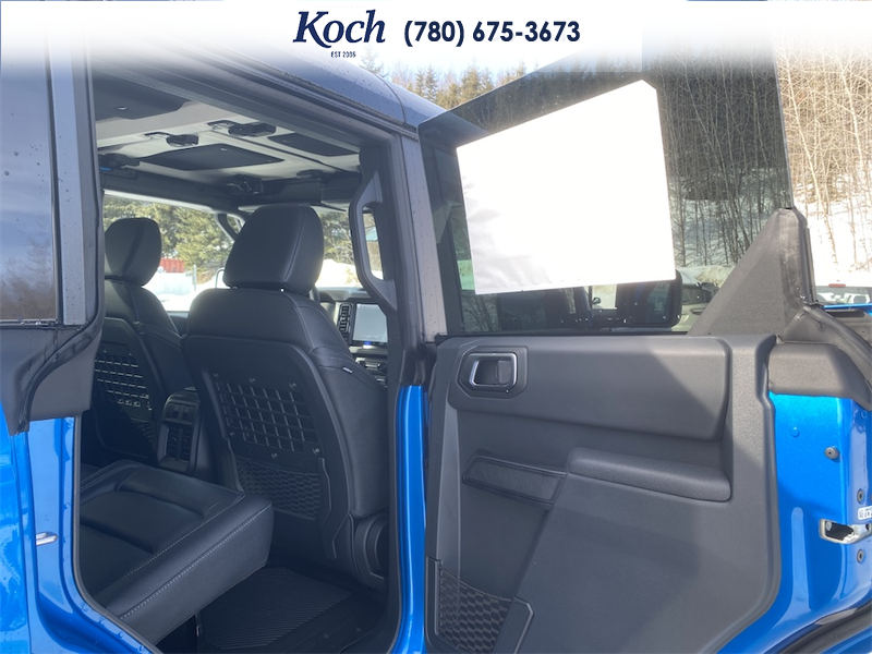 NEW 2026 Ford Bronco Big Bend - Velocity Blue Metallic Exterior / CARMELO PLATINUM LEATHER BUCKET Interior - $64,915 - Stock #A26120 - VIN 1FMDE7BH5TLA61924 - Photo 20