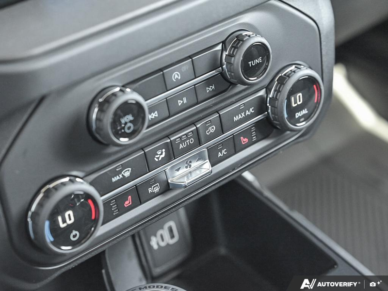 NEW 2026 Ford Bronco Big Bend Manual - Oxford White Exterior / GREY/BLACK CLOTH Interior - $56,192 - Stock #E60514 - VIN 1FMDE7BH1TLA76226 - Photo 20