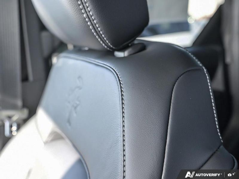 NEW 2026 Ford Bronco Outer Banks - Avalanche Exterior / BLACK ONYX LEATHER TRIM/VINYL Interior - $73,939 - Stock #E60286 - VIN 1FMEE8BP3TLA46727 - Photo 22