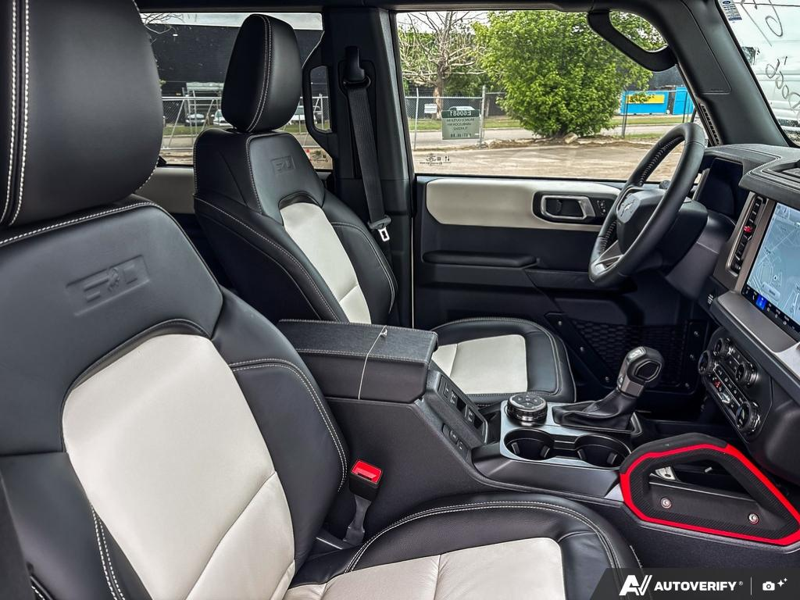 NEW 2026 Ford Bronco Outer Banks 60th Anniversary Edition - Wimbledon White Exterior / BLACK ONYX-LEATHER/VINYL Interior - $75,557 - Stock #E60681 - VIN 1FMEE8BH0TLA92542 - Photo 22