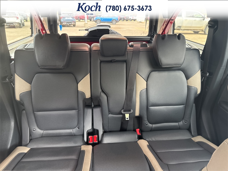NEW 2026 Ford Bronco Big Bend - Ruby Red Tri-coat Metallic Exterior / VINYL SANDSTONE/BLACK SEATS Interior - $59,523 - Stock #A26053 - VIN 1FMDE7BH4TLA48887 - Photo 22