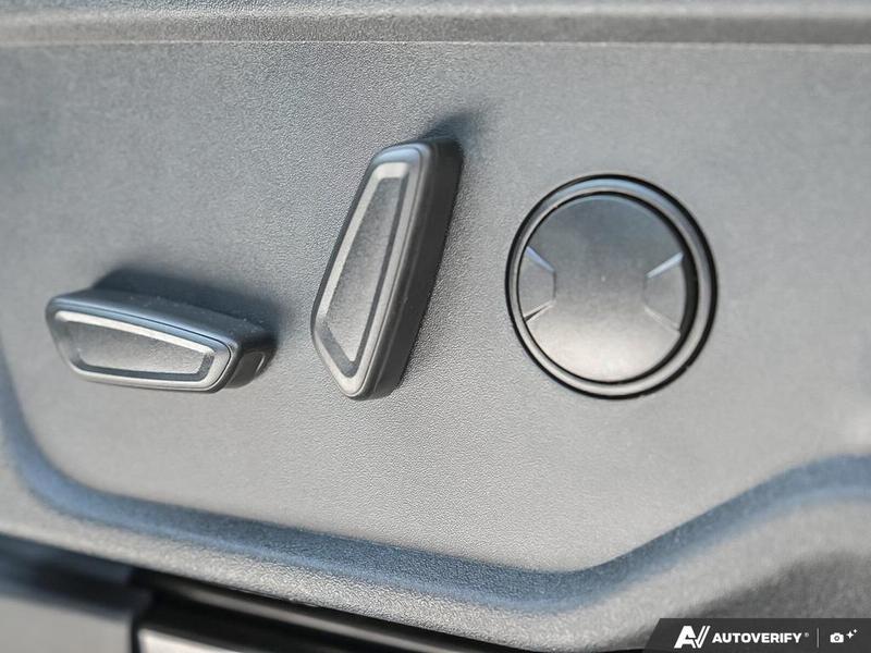 NEW 2026 Ford Bronco Outer Banks - Avalanche Exterior / BLACK ONYX LEATHER TRIM/VINYL Interior - $73,939 - Stock #E60286 - VIN 1FMEE8BP3TLA46727 - Photo 27