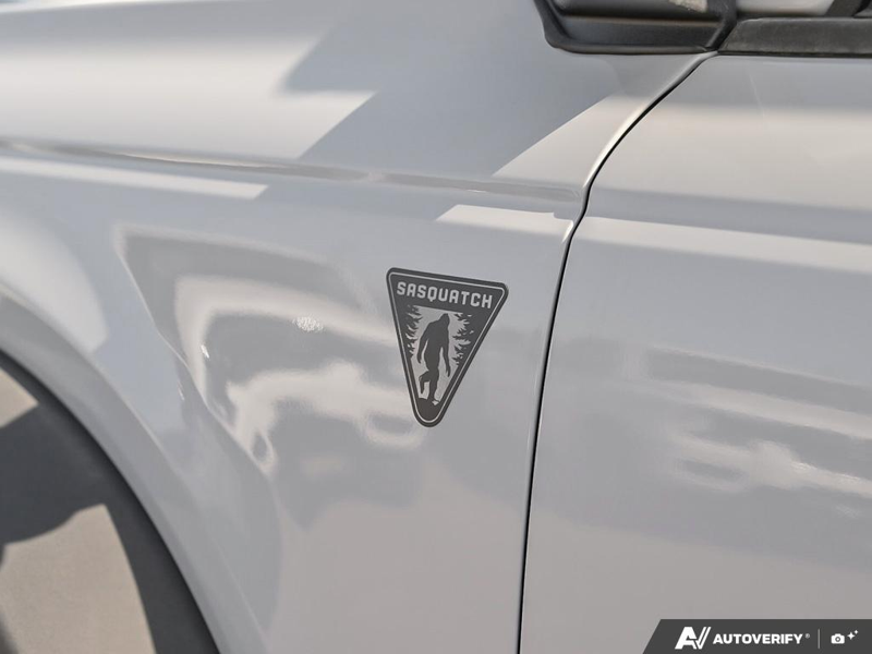 NEW 2026 Ford Bronco Base Sasquatch Manual - Desert Sand Exterior / BLACK CLOTH GREY Interior - $62,708 - Stock #E60575 - VIN 1FMDE6AH0TLA75175 - Photo 27