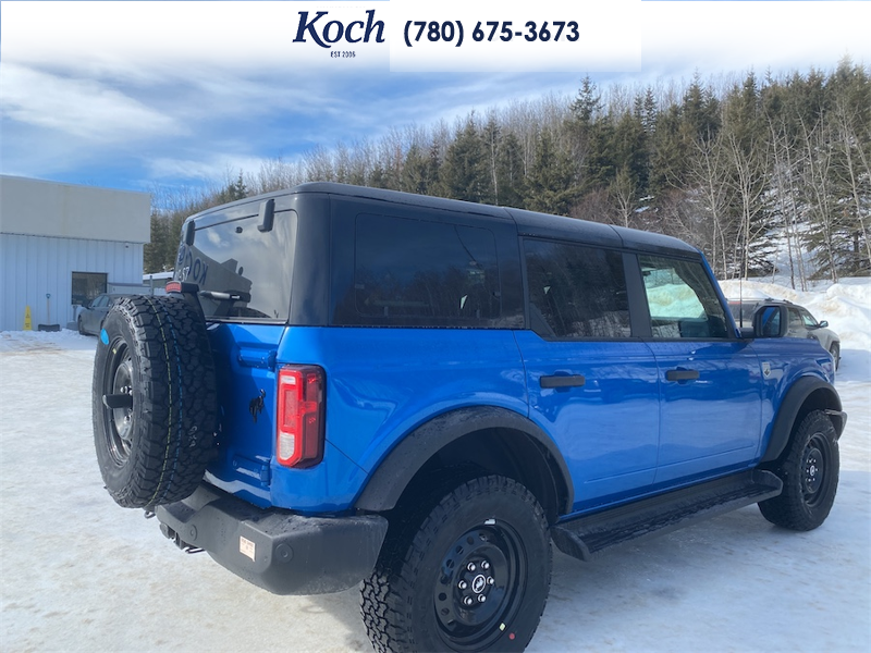 NEW 2026 Ford Bronco Big Bend - Velocity Blue Metallic Exterior / CARMELO PLATINUM LEATHER BUCKET Interior - $64,915 - Stock #A26120 - VIN 1FMDE7BH5TLA61924 - Photo 2