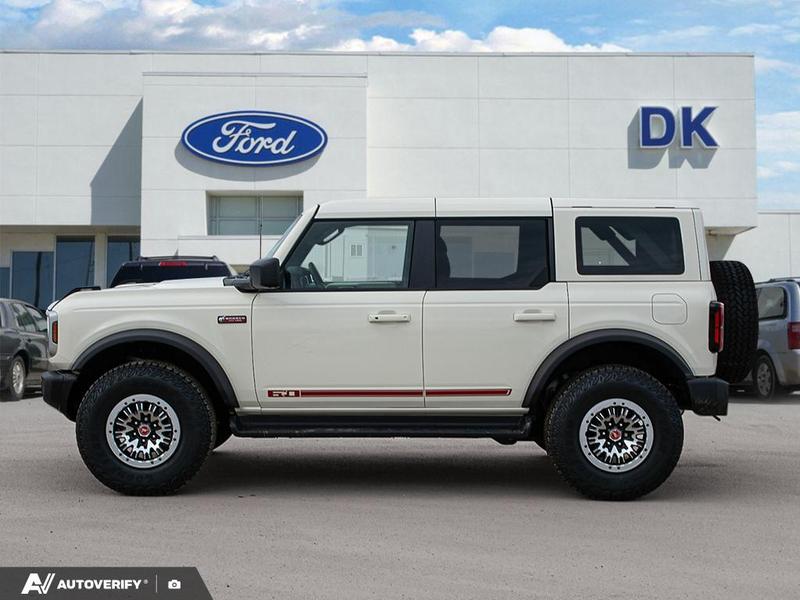NEW 2026 Ford Bronco Outer Banks - Wimbledon White Exterior / BLACK ONYX-LEATHER/VINYL Interior - $82,413 - Stock #D60363 - VIN 1FMEE8BH4TLA54263 - Photo 3