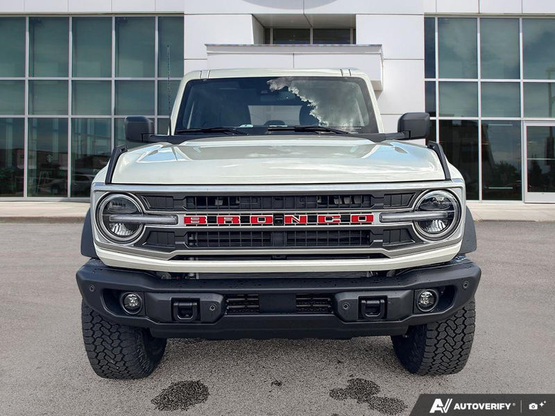NEW 2026 Ford Bronco Outer Banks - Wimbledon White Exterior / BLACK ONYX-LEATHER/VINYL Interior - $87,459 - Stock #E60989 - VIN 1FMEE8BP8TLB22474 - Photo 2