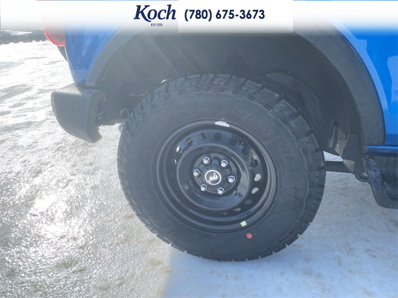NEW 2026 Ford Bronco Big Bend - Velocity Blue Metallic Exterior / CARMELO PLATINUM LEATHER BUCKET Interior - $64,915 - Stock #A26120 - VIN 1FMDE7BH5TLA61924 - Photo 36