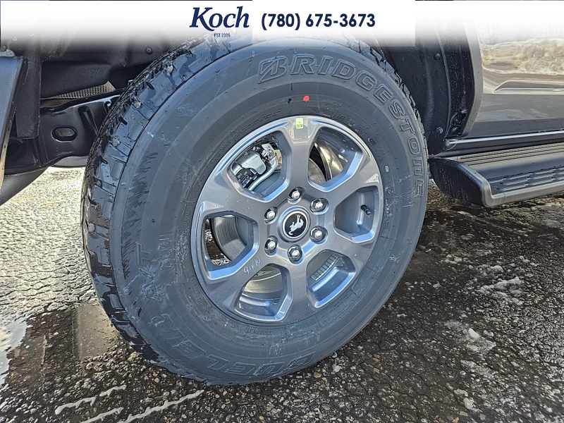 NEW 2026 Ford Bronco Big Bend - Carbonized Grey Metallic Exterior / CARMELO PLATINUM LEATHER BUCKET Interior - $57,891 - Stock #A26033 - VIN 1FMDE7BH6TLA44727 - Photo 37