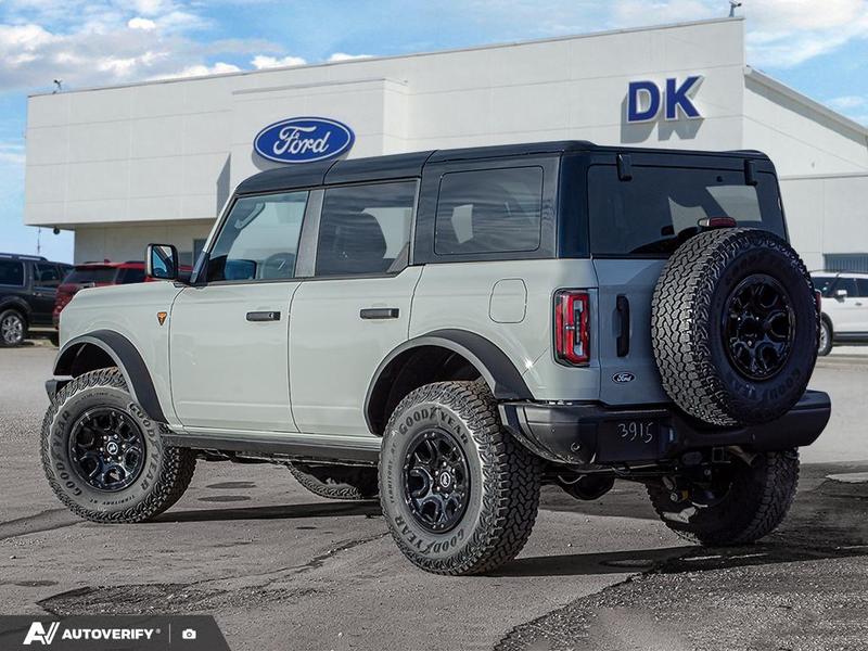 2026 Ford Bronco Badlands photo 4