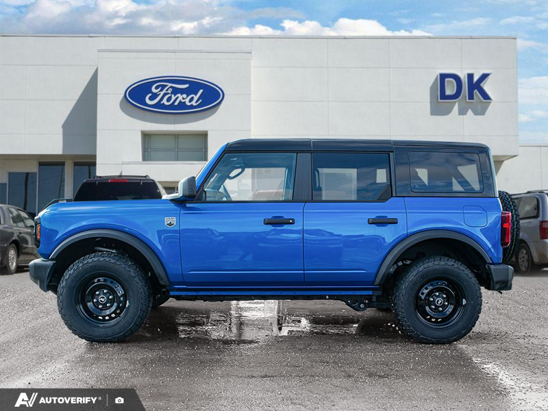 NEW 2026 Ford Bronco Big Bend - Velocity Blue Metallic Exterior / BLACK CLOTH GREY Interior - $57,169 - Stock #D60319 - VIN 1FMDE7BH2TLA54512 - Photo 3