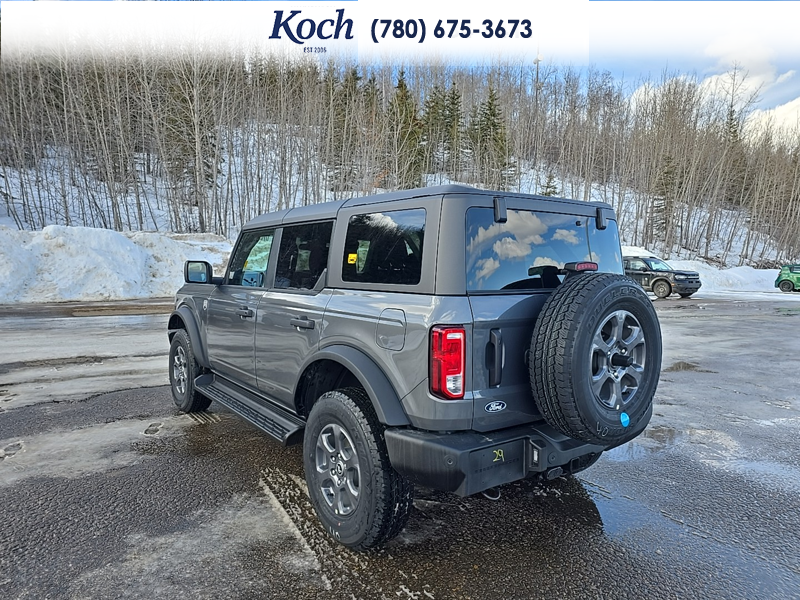NEW 2026 Ford Bronco Big Bend - Carbonized Grey Metallic Exterior / CARMELO PLATINUM LEATHER BUCKET Interior - $57,891 - Stock #A26033 - VIN 1FMDE7BH6TLA44727 - Photo 3