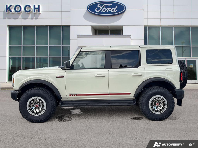 NEW 2026 Ford Bronco Outer Banks - Wimbledon White Exterior / BLACK ONYX-LEATHER/VINYL Interior - $87,459 - Stock #E60989 - VIN 1FMEE8BP8TLB22474 - Photo 3