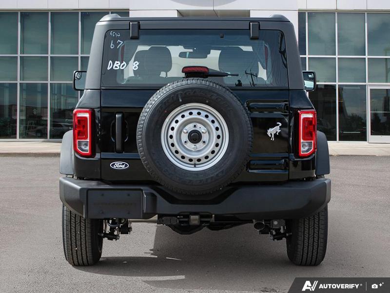 NEW 2026 Ford Bronco Base - Shadow Black Exterior / BLACK CLOTH GREY Interior - $56,069 - Stock #E60542 - VIN 1FMDE6AH9TLA76647 - Photo 5