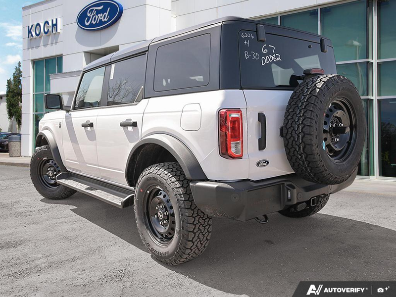 NEW 2026 Ford Bronco Big Bend Manual - Oxford White Exterior / GREY/BLACK CLOTH Interior - $56,192 - Stock #E60514 - VIN 1FMDE7BH1TLA76226 - Photo 4