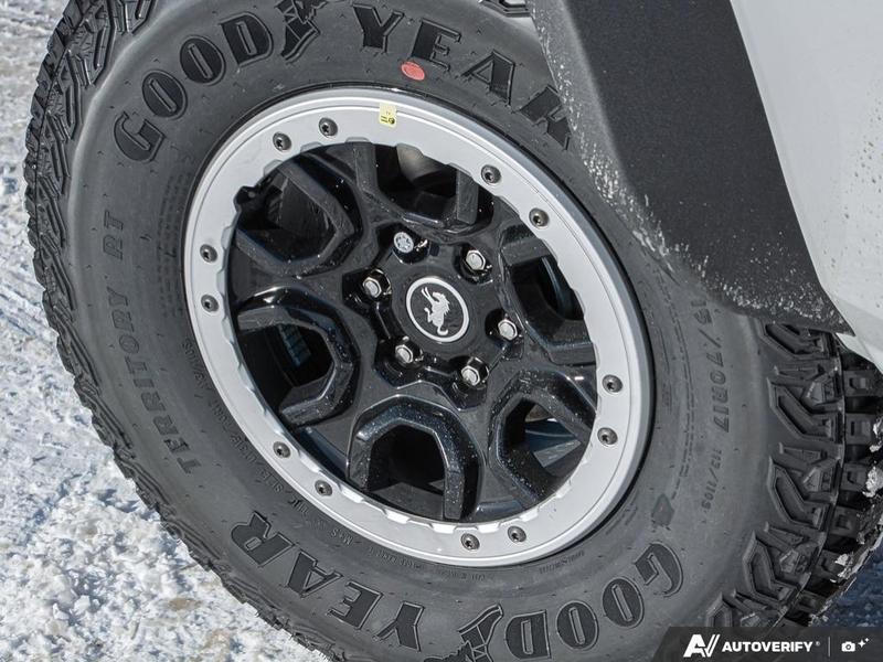 NEW 2026 Ford Bronco Base Sasquatch Manual Trans - Avalanche Exterior / BLACK CLOTH GREY Interior - $63,799 - Stock #E60239 - VIN 1FMDE6AH1TLA43559 - Photo 6
